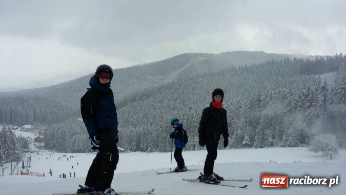 Zdjęcie w galerii na portalu naszraciborz.pl: Uczniowie G5 na obozie narciarskim w Ostravicy wiadomości z regionu
