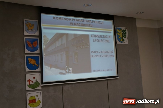 Zdjęcie w galerii na portalu naszraciborz.pl: W powiecie odbyły się kolejne debaty społeczne wiadomości z regionu