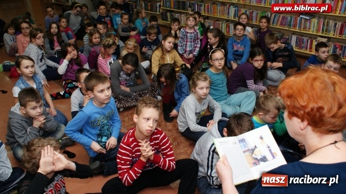 Zdjęcie w galerii na portalu naszraciborz.pl: Kryminalne zagadki Raciborza rozwikłane w bibliotece wiadomości z regionu