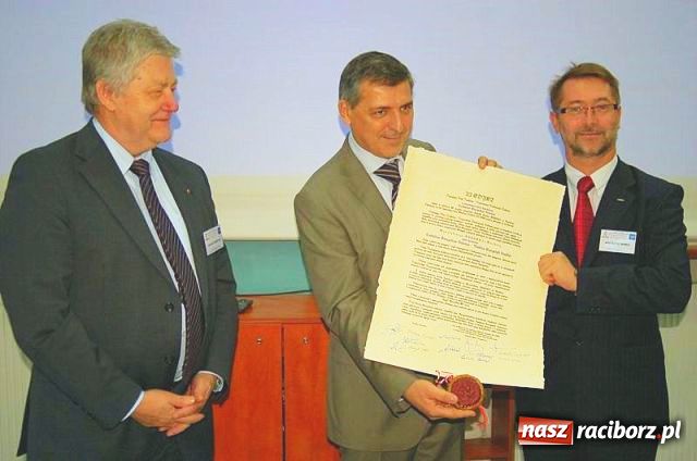 Zdjęcie w galerii na portalu naszraciborz.pl: Konferencja z okazji 60-lecia RAFAKO wiadomości z regionu