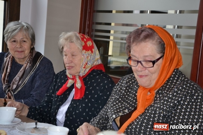 Zdjęcie w galerii na portalu naszraciborz.pl: W Tworkowie zaś furgało piyrze wiadomości z regionu