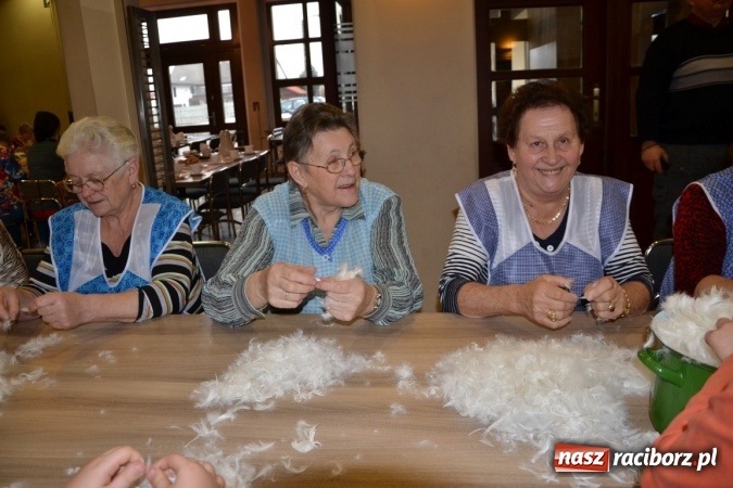 Zdjęcie w galerii na portalu naszraciborz.pl: W Tworkowie zaś furgało piyrze wiadomości z regionu