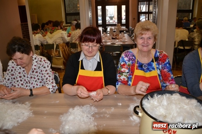 Zdjęcie w galerii na portalu naszraciborz.pl: W Tworkowie zaś furgało piyrze wiadomości z regionu