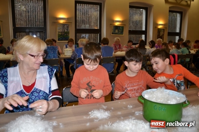 Zdjęcie w galerii na portalu naszraciborz.pl: W Tworkowie zaś furgało piyrze wiadomości z regionu