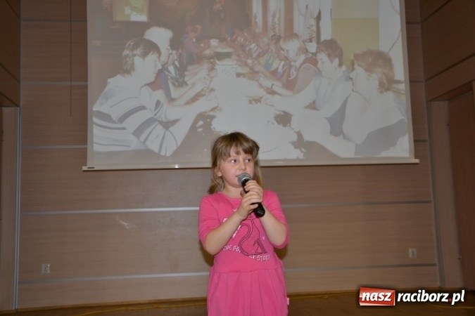 Zdjęcie w galerii na portalu naszraciborz.pl: W Tworkowie zaś furgało piyrze wiadomości z regionu