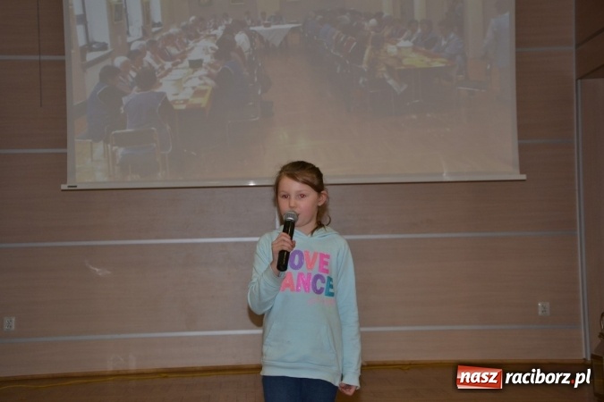 Zdjęcie w galerii na portalu naszraciborz.pl: W Tworkowie zaś furgało piyrze wiadomości z regionu