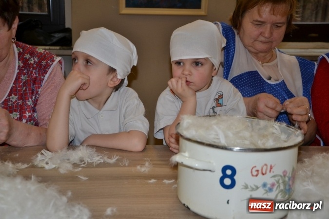 Zdjęcie w galerii na portalu naszraciborz.pl: W Tworkowie zaś furgało piyrze wiadomości z regionu