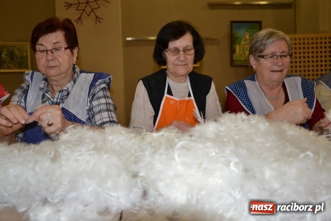 Zdjęcie w galerii na portalu naszraciborz.pl: W Tworkowie zaś furgało piyrze wiadomości z regionu