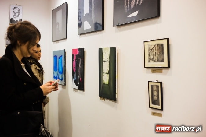 Zdjęcie w galerii na portalu naszraciborz.pl: Wystawa studentek PWSZ w Czarnym Kocie wiadomości z regionu