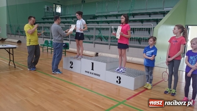 Zdjęcie w galerii na portalu naszraciborz.pl: Aktywne ferie w Arenie Rafako - wczoraj odbył się tam turniej badmintona wiadomości z regionu