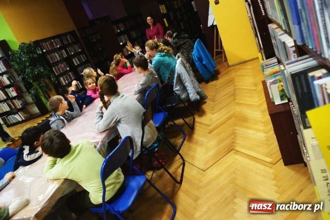 Zdjęcie w galerii na portalu naszraciborz.pl: Ferie w bibliotece w Nędzy pełne atrakcji  wiadomości z regionu