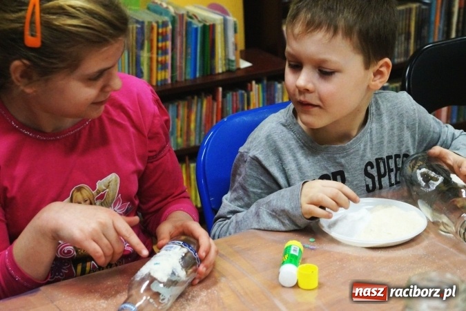 Zdjęcie w galerii na portalu naszraciborz.pl: Ferie w bibliotece w Nędzy pełne atrakcji  wiadomości z regionu