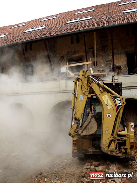 Zdjęcie w galerii na portalu naszraciborz.pl: Zamek odkrywa kolejne TAJEMNICE wiadomości z regionu