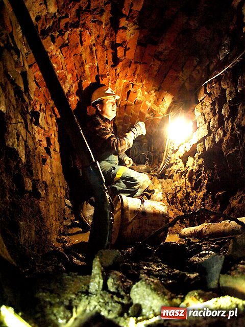 Zdjęcie w galerii na portalu naszraciborz.pl: Zamek odkrywa kolejne TAJEMNICE wiadomości z regionu