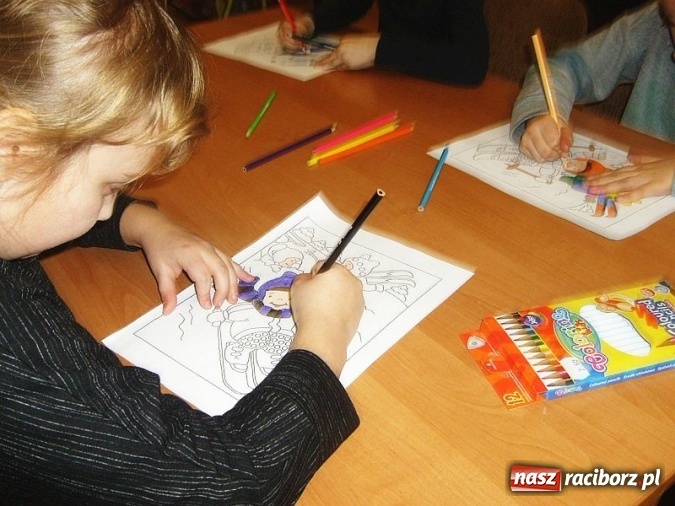 Zdjęcie w galerii na portalu naszraciborz.pl: Ferie z Klubem M-5 - minął pierwszy tydzień p&oacute;łkolonii zimowych wiadomości z regionu