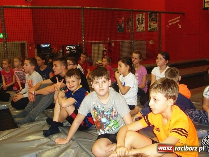 Zdjęcie w galerii na portalu naszraciborz.pl: Ferie z Klubem M-5 - minął pierwszy tydzień p&oacute;łkolonii zimowych wiadomości z regionu