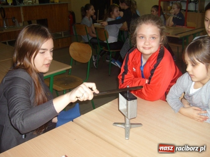 Zdjęcie w galerii na portalu naszraciborz.pl: Ferie z Klubem M-5 - minął pierwszy tydzień p&oacute;łkolonii zimowych wiadomości z regionu