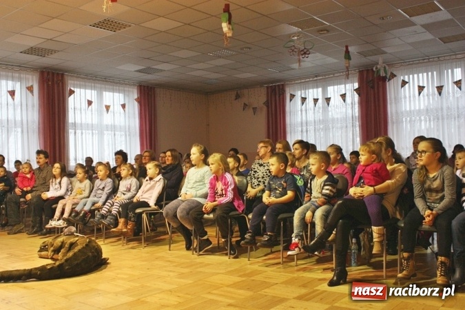 Zdjęcie w galerii na portalu naszraciborz.pl: Doktor Dolittle i przyjaciele odwiedzili dzieci i młodzież w bojanowskim domu kultury wiadomości z regionu