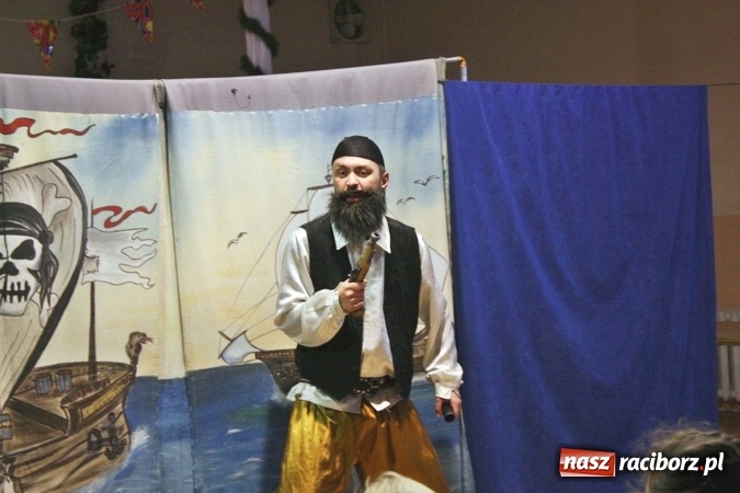 Zdjęcie w galerii na portalu naszraciborz.pl: Doktor Dolittle i przyjaciele odwiedzili dzieci i młodzież w bojanowskim domu kultury wiadomości z regionu