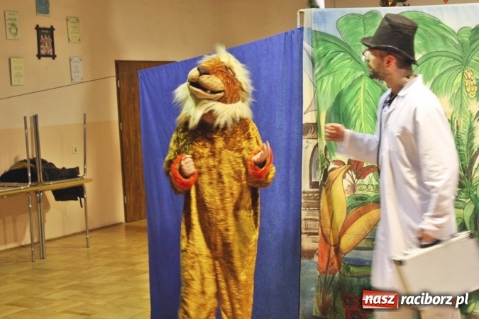 Zdjęcie w galerii na portalu naszraciborz.pl: Doktor Dolittle i przyjaciele odwiedzili dzieci i młodzież w bojanowskim domu kultury wiadomości z regionu