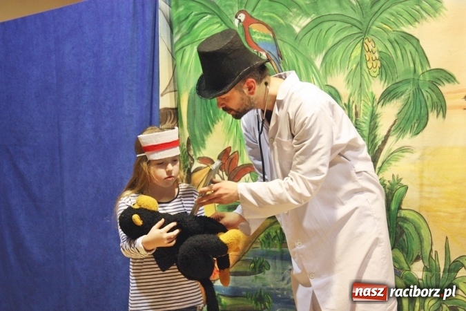 Zdjęcie w galerii na portalu naszraciborz.pl: Doktor Dolittle i przyjaciele odwiedzili dzieci i młodzież w bojanowskim domu kultury wiadomości z regionu