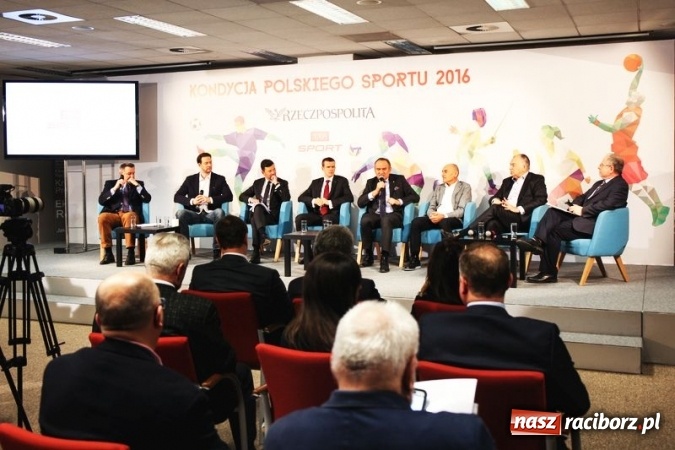 Zdjęcie w galerii na portalu naszraciborz.pl: Grzegorz Pieronkiewicz wziął udział w debacie na temat kondycji polskiego sportu  wiadomości z regionu
