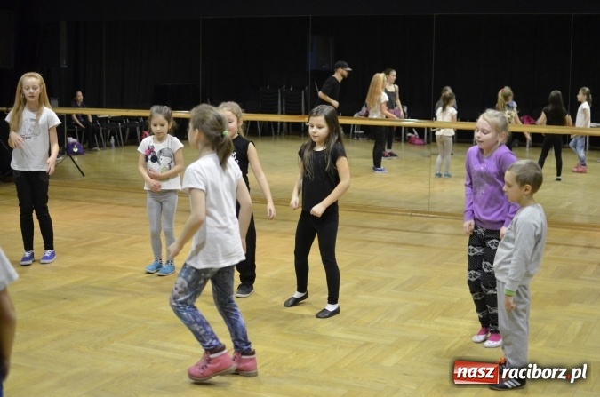 Zdjęcie w galerii na portalu naszraciborz.pl: Warsztaty tańca nowoczesnego w Raciborskim Centrum Kultury wiadomości z regionu