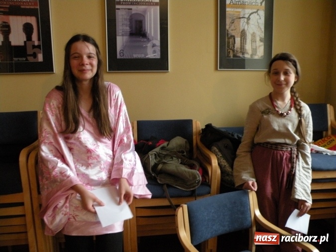 Zdjęcie w galerii na portalu naszraciborz.pl: LARPy w Strzesze. Popuszczono wodze fantazji! wiadomości z regionu