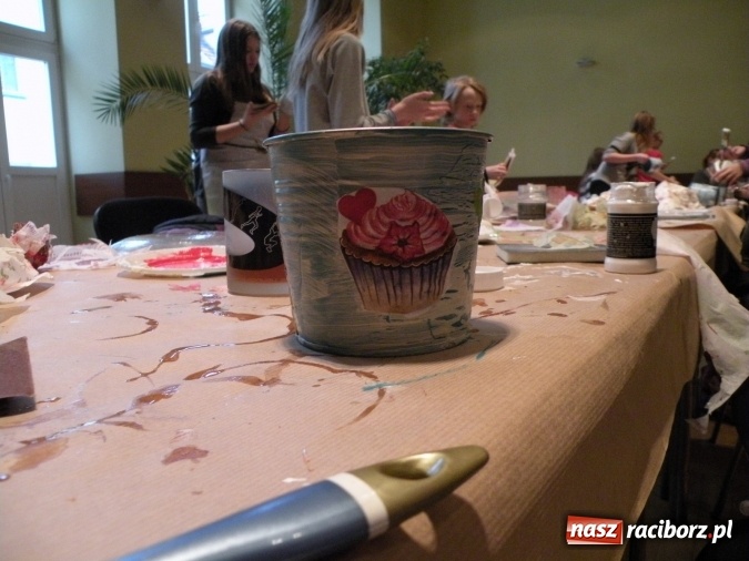 Zdjęcie w galerii na portalu naszraciborz.pl: Decoupage w RCK  wiadomości z regionu