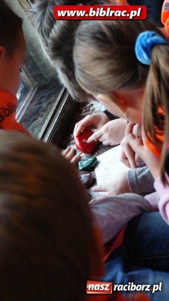 Zdjęcie w galerii na portalu naszraciborz.pl: Ferie raciborskich detektywów. Śledztwo w Mosznej wiadomości z regionu