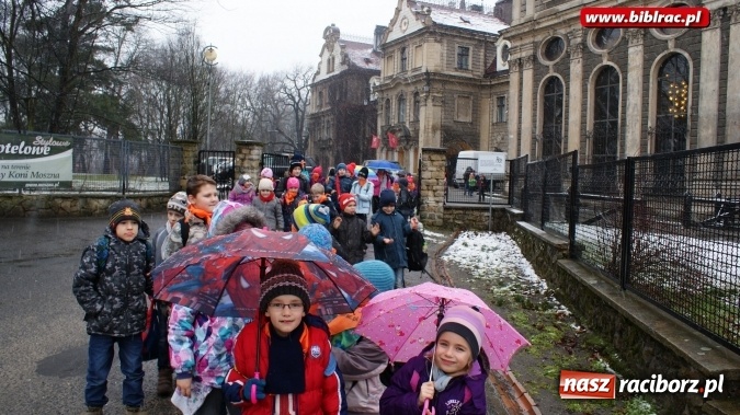 Zdjęcie w galerii na portalu naszraciborz.pl: Ferie raciborskich detektywów. Śledztwo w Mosznej wiadomości z regionu