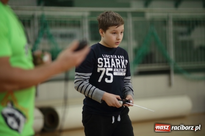 Zdjęcie w galerii na portalu naszraciborz.pl: Arena Rafako torem na wyścigi. I Mistrzostwa Raciborza Aut Zdalnie Sterowanych wiadomości z regionu