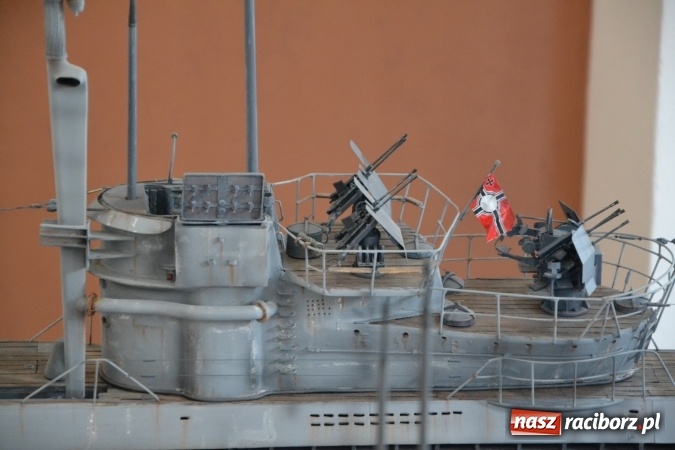 Zdjęcie w galerii na portalu naszraciborz.pl: Modele U-Bootów można już oglądać na Zamku Piastowskim wiadomości z regionu