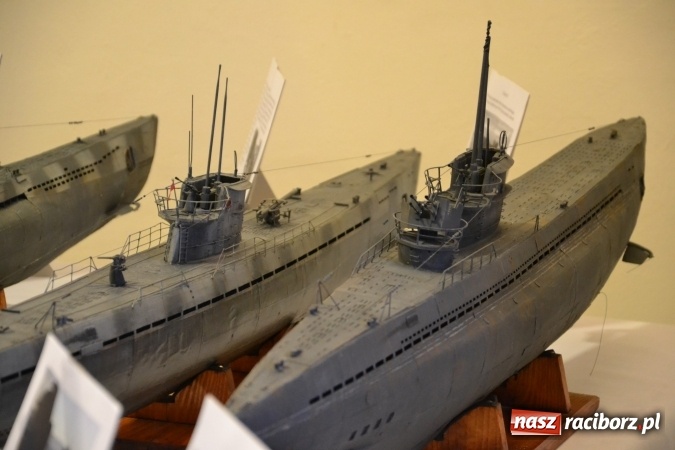 Zdjęcie w galerii na portalu naszraciborz.pl: Modele U-Bootów można już oglądać na Zamku Piastowskim wiadomości z regionu