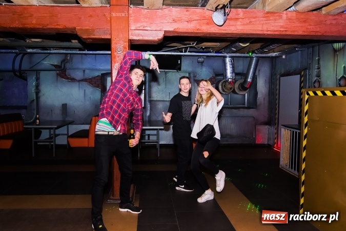 Zdjęcie w galerii na portalu naszraciborz.pl: Trybson i Eliza w After Dark Brooklyn wiadomości z regionu