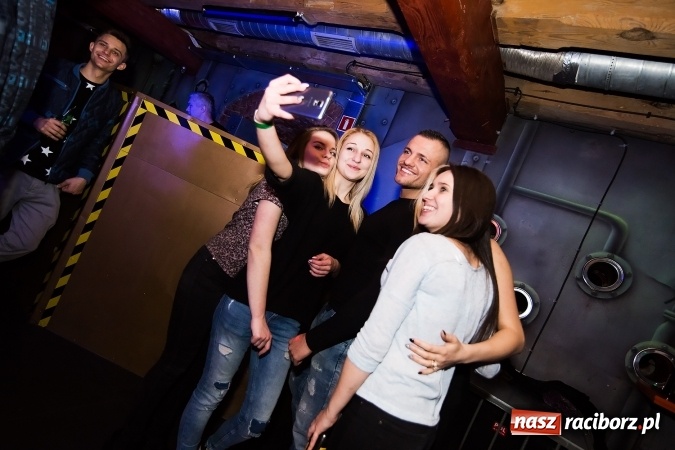 Zdjęcie w galerii na portalu naszraciborz.pl: Trybson i Eliza w After Dark Brooklyn wiadomości z regionu