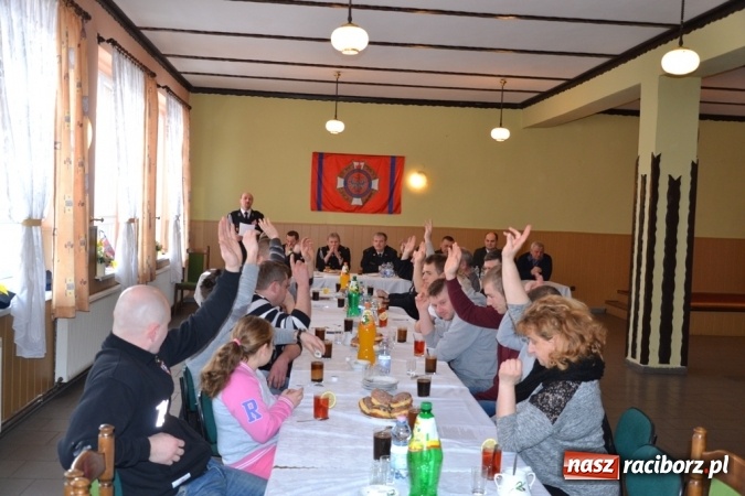 Zdjęcie w galerii na portalu naszraciborz.pl: Nowy Prezes, stare problemy. OSP Jankowice z nowym zarządem!  wiadomości z regionu
