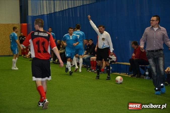 Zdjęcie w galerii na portalu naszraciborz.pl: II Halowy Turniej Piłki Nożnej o Puchar Wójta Krzyżanowic. Chałupki rozgromiły Tworków wiadomości z regionu