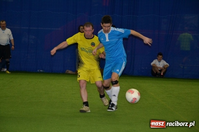 Zdjęcie w galerii na portalu naszraciborz.pl: II Halowy Turniej Piłki Nożnej o Puchar Wójta Krzyżanowic. Chałupki rozgromiły Tworków wiadomości z regionu