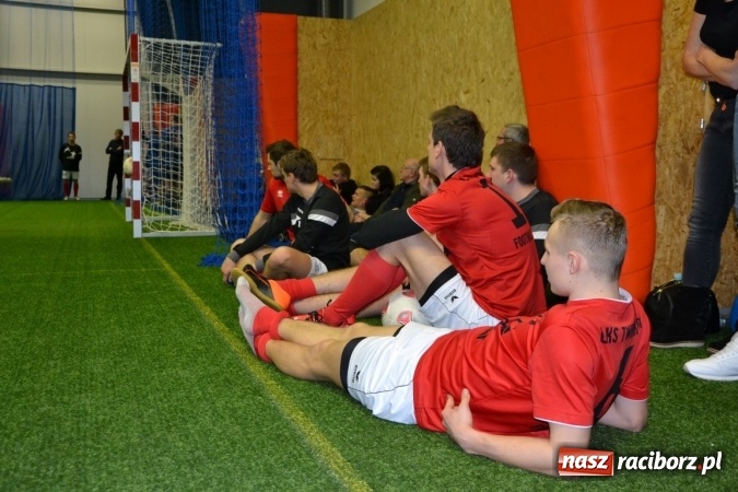 Zdjęcie w galerii na portalu naszraciborz.pl: II Halowy Turniej Piłki Nożnej o Puchar Wójta Krzyżanowic. Chałupki rozgromiły Tworków wiadomości z regionu