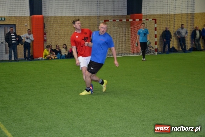 Zdjęcie w galerii na portalu naszraciborz.pl: II Halowy Turniej Piłki Nożnej o Puchar Wójta Krzyżanowic. Chałupki rozgromiły Tworków wiadomości z regionu