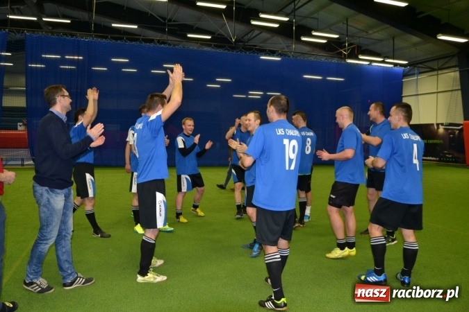 Zdjęcie w galerii na portalu naszraciborz.pl: II Halowy Turniej Piłki Nożnej o Puchar Wójta Krzyżanowic. Chałupki rozgromiły Tworków wiadomości z regionu