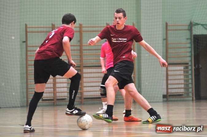 Zdjęcie w galerii na portalu naszraciborz.pl: Zwycięstwo Ultimate, walkower dla Iras Team wiadomości z regionu