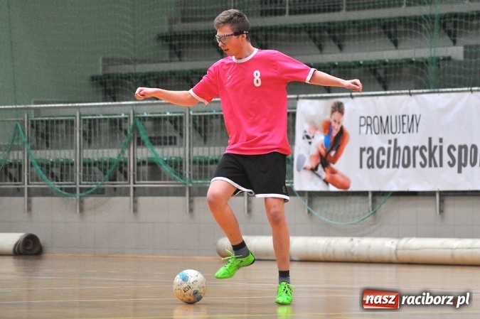 Zdjęcie w galerii na portalu naszraciborz.pl: Zwycięstwo Ultimate, walkower dla Iras Team wiadomości z regionu