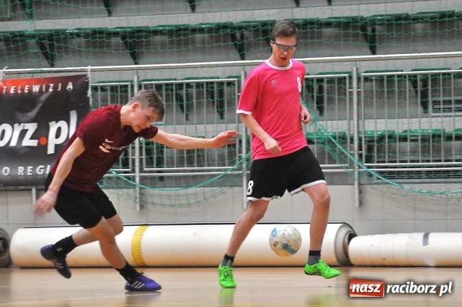 Zdjęcie w galerii na portalu naszraciborz.pl: Zwycięstwo Ultimate, walkower dla Iras Team wiadomości z regionu