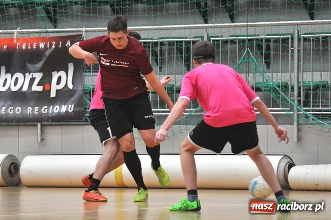 Zdjęcie w galerii na portalu naszraciborz.pl: Zwycięstwo Ultimate, walkower dla Iras Team wiadomości z regionu