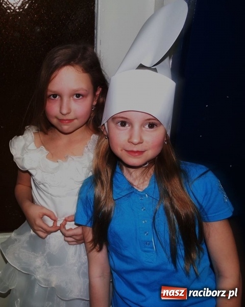 Zdjęcie w galerii na portalu naszraciborz.pl: Smerfne warsztaty w Młodzieżowym Domu Kultury wiadomości z regionu