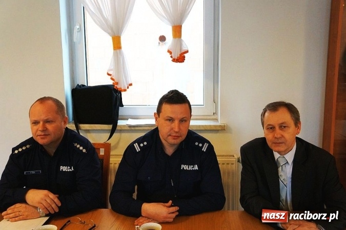 Zdjęcie w galerii na portalu naszraciborz.pl: Kolejne konsultacje na temat map zagrożeń bezpieczeństwa, tym razem w Rudniku wiadomości z regionu