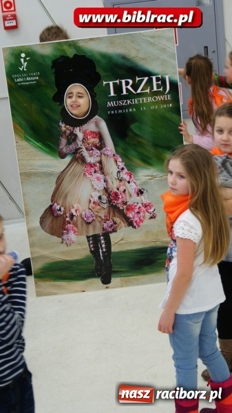 Zdjęcie w galerii na portalu naszraciborz.pl: Jeden za wszystkich, wszyscy za jednego, czyli raciborzanie w teatrze w Opolu  wiadomości z regionu