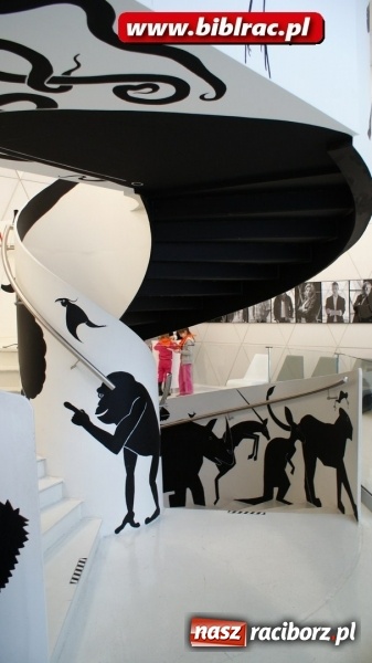 Zdjęcie w galerii na portalu naszraciborz.pl: Jeden za wszystkich, wszyscy za jednego, czyli raciborzanie w teatrze w Opolu  wiadomości z regionu